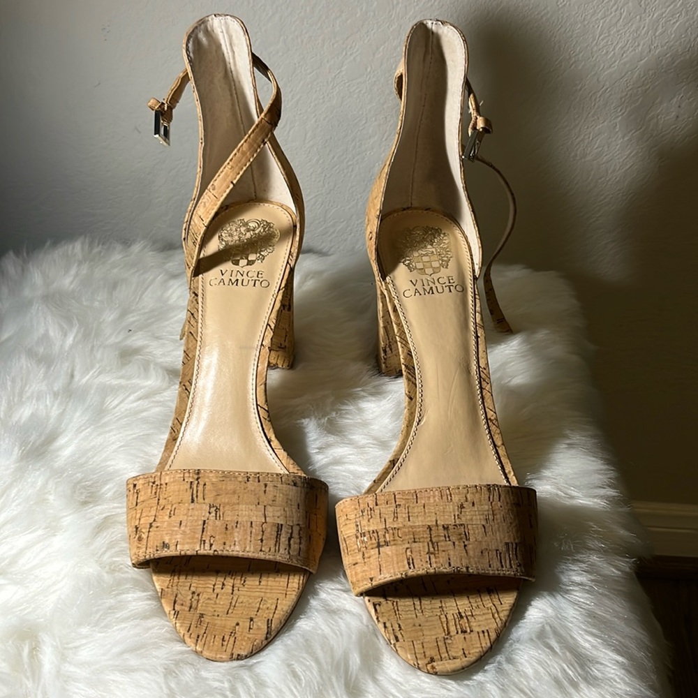 Vince Camaro Cork Ankle Strap Sandals- Natural.   10M